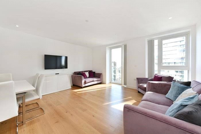 2 bed flat for sale in Ariel House, London Dock, Wapping E1W, £925,000