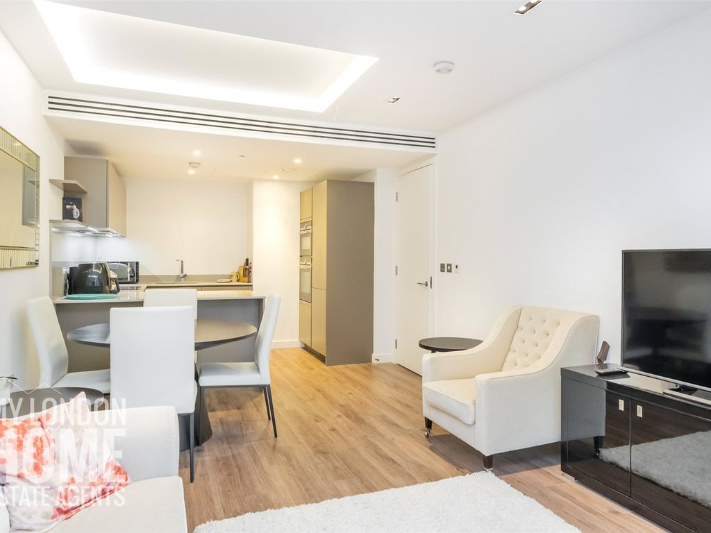 2 bed flat for sale in Satin House, Goodmans Fields, Aldgate East E1, £950,000