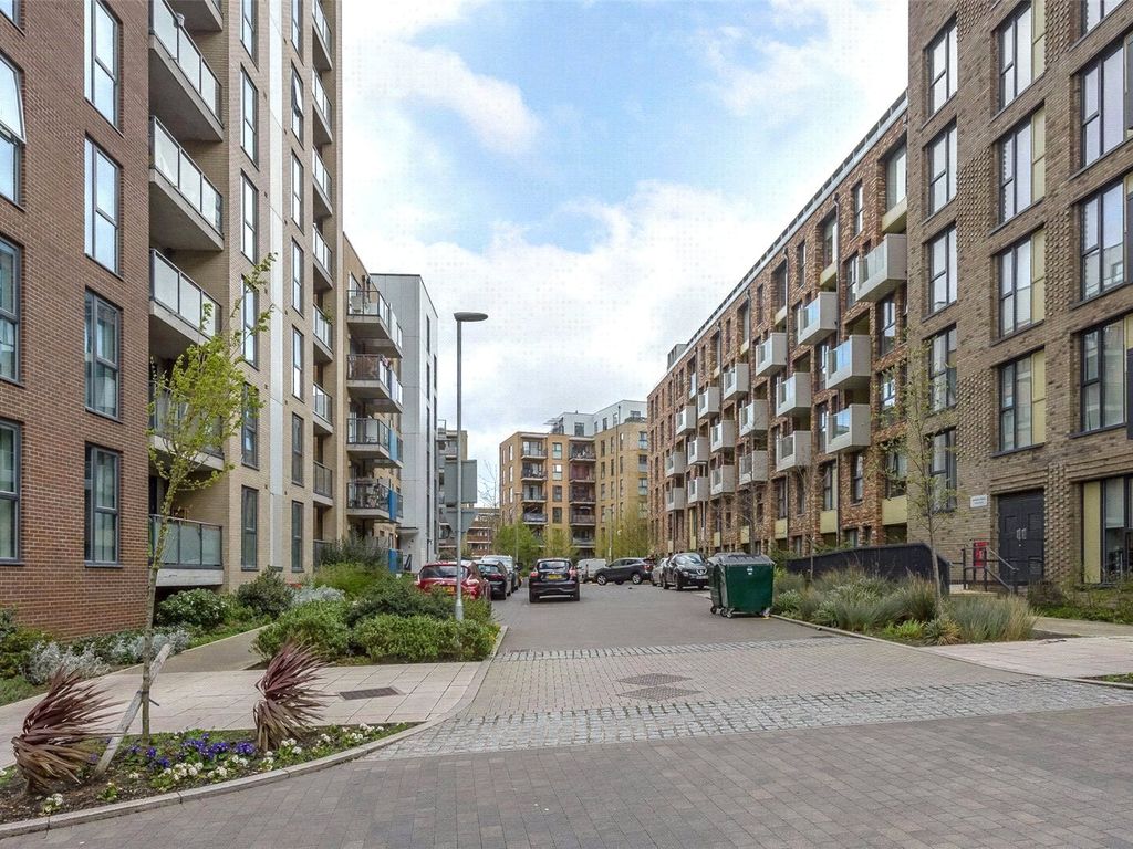 New home, 1 bed flat for sale in The Arden, Lethbridge Close, Greenwich SE10, £360,000