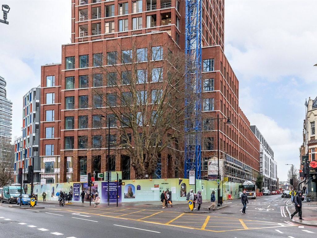 New home, 2 bed flat for sale in The Arc, 225 City Road, City EC1V, £1,280,000
