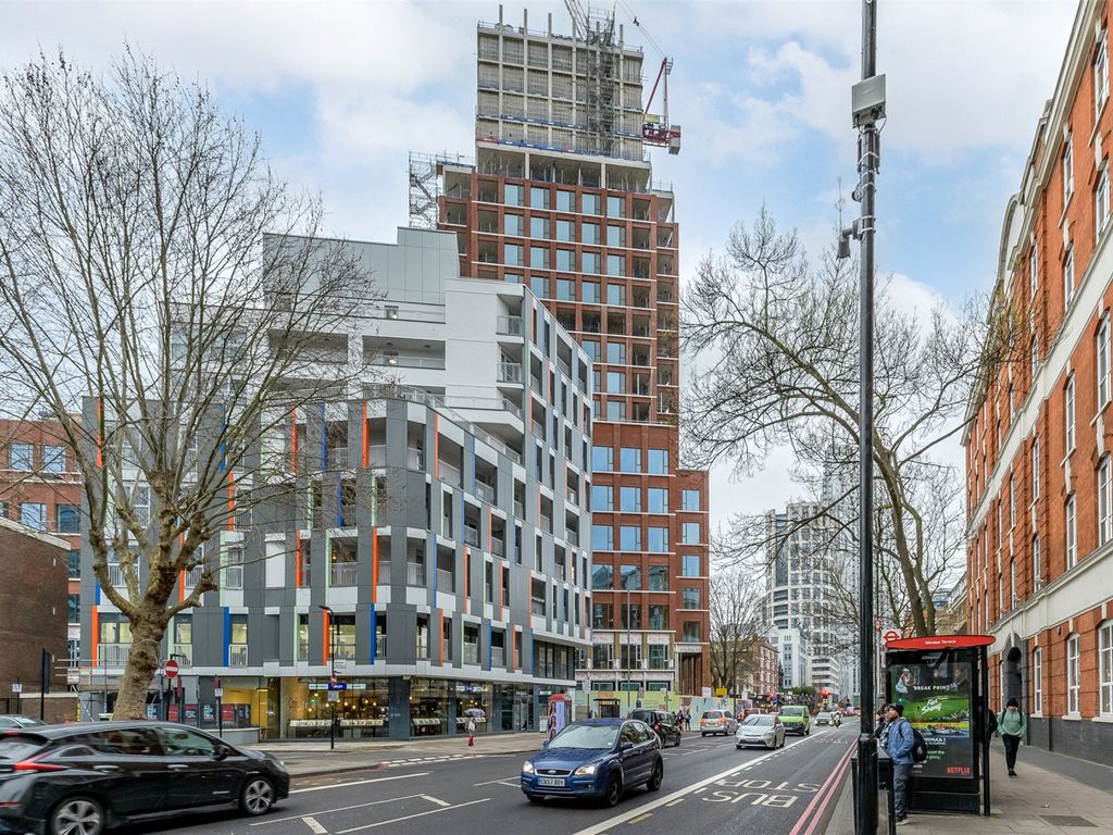 New home, 2 bed flat for sale in The Arc, 225 City Road, City EC1V, £1,188,000