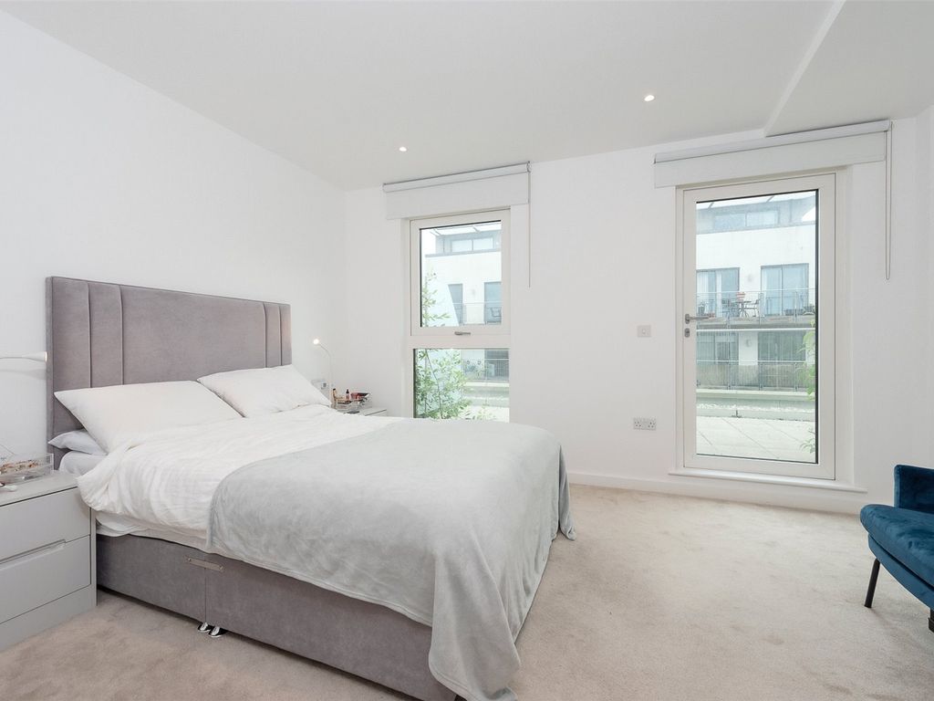 1 bed flat for sale in King's Cross Quarter, 130-154 Pentonville Road, Kings Cross N1, £825,000