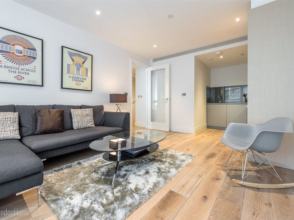 1 bed flat for sale in One Riverlight Quay, Nine Elms SW11, £600,000