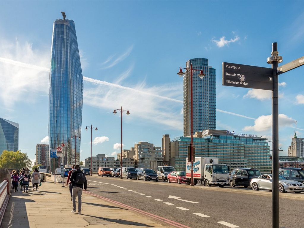 New home, 1 bed flat for sale in One Blackfriars, 1-16 Blackfriars Road, Southwark SE1, £1,050,000