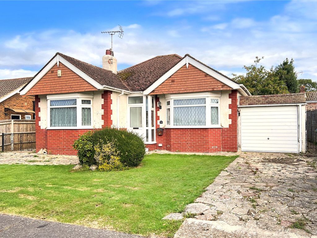 3 bed bungalow for sale in Chantryfield Road, Angmering, Littlehampton, West Sussex BN16, £375,000