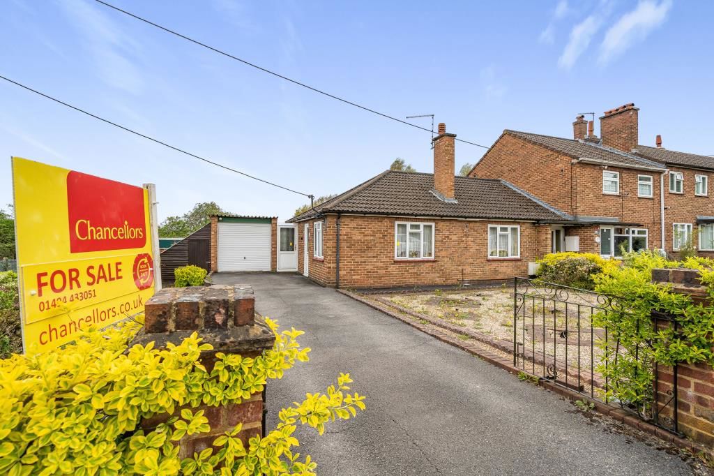 2 bed bungalow for sale in Chancellors, Penn Street, Amersham HP7, £350,000
