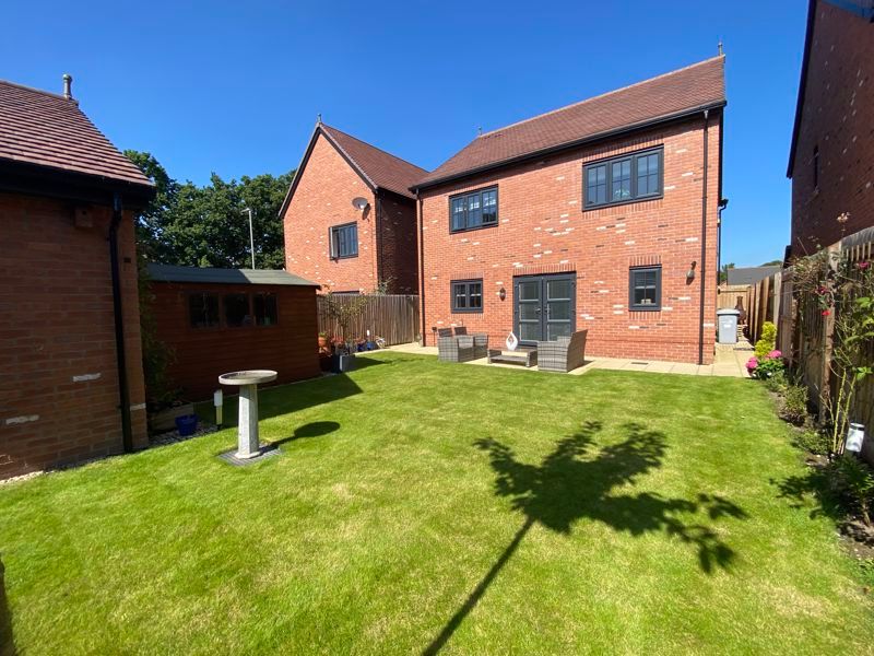 4 bed detached house for sale in Alder Way, Holmes Chapel, Crewe CW4, £465,000