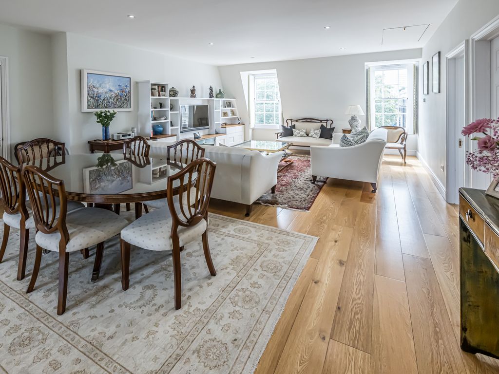 2 bed flat for sale in Bryanston Square, London W1H, £2,475,000