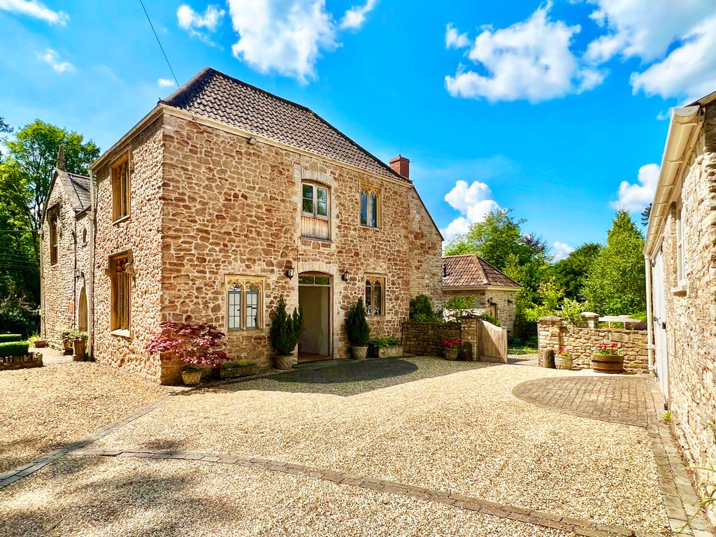 4 bed detached house for sale in Pilgrims Way, Chew Stoke, Bristol BS40, £1,850,000