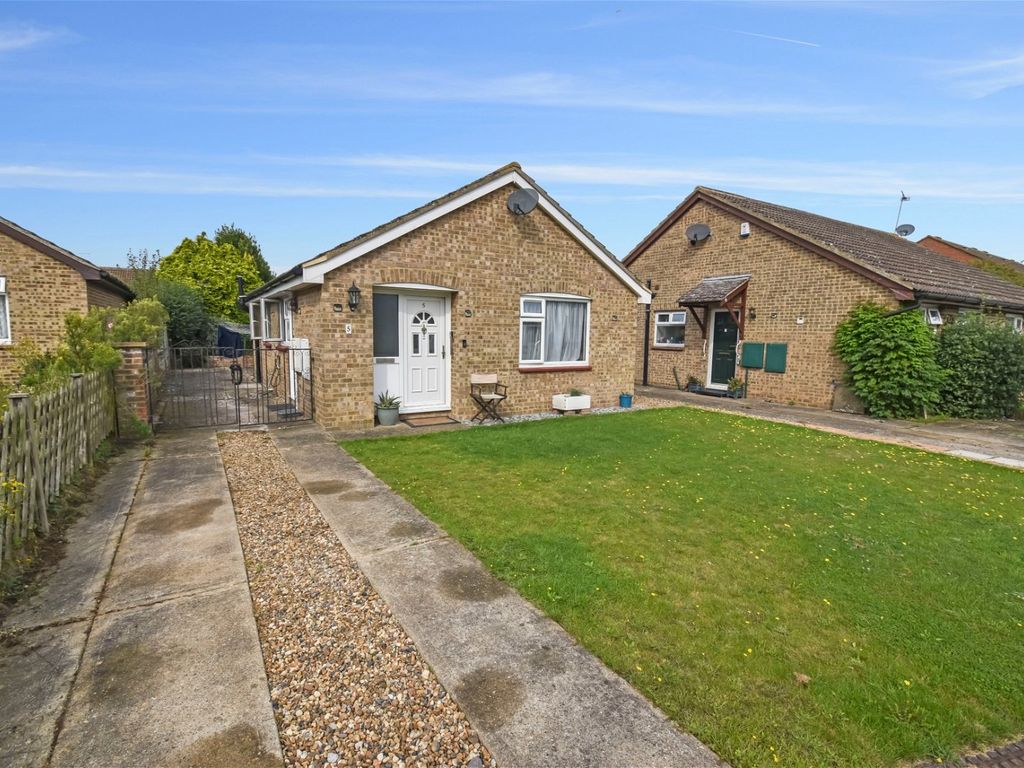 2 bed bungalow for sale in Barley Close, Herne Bay CT6, £375,000