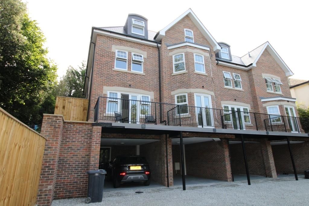 4 bed town house to rent in Bodorgan Road, Bournemouth BH2, £2,850 pcm