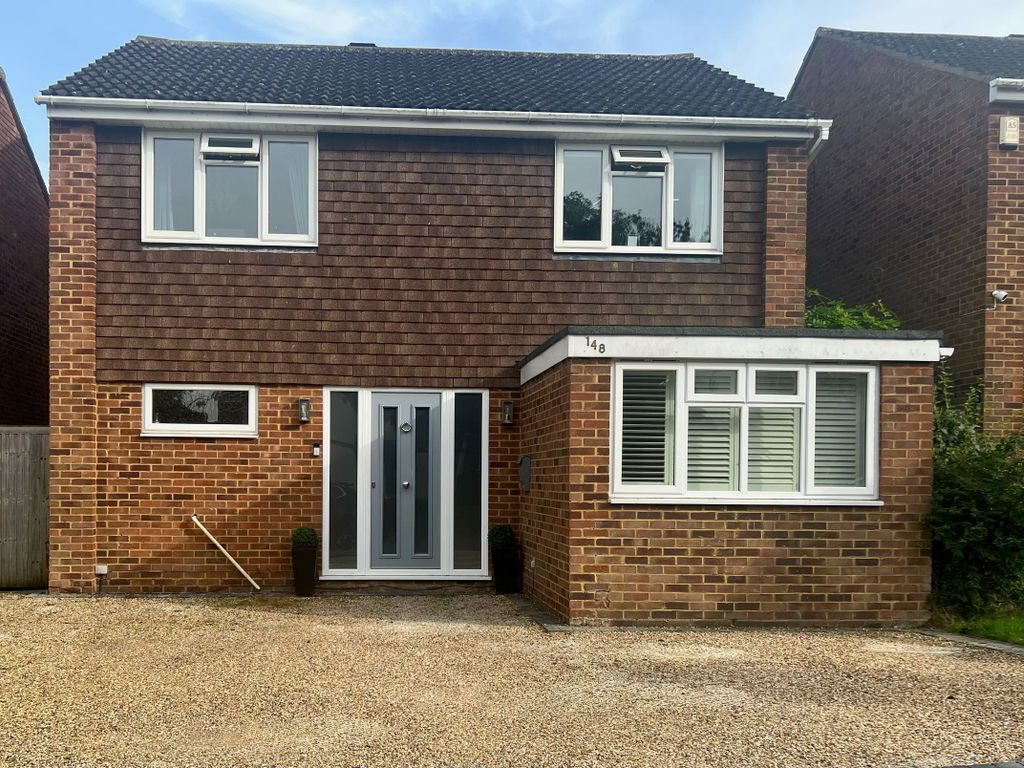 5 bed detached house for sale in Westbury Lane, Newport Pagnell MK16, £510,000