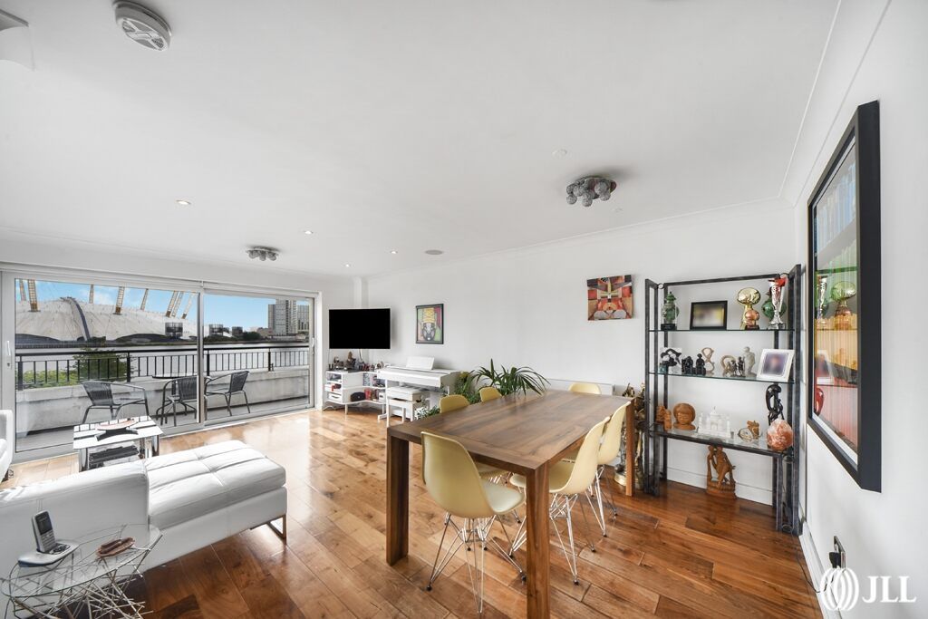 4 bed town house for sale in Jamestown Way, London E14, £1,200,000