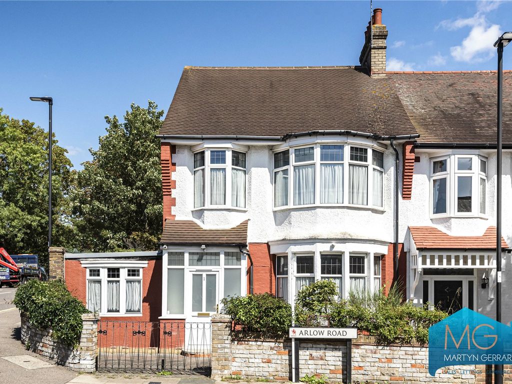 4 bed end terrace house for sale in Arlow Road, Winchmore Hill, London N21, £800,000