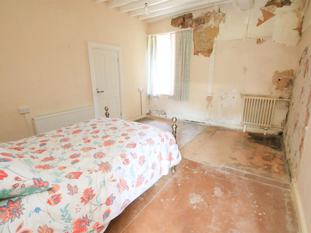 20 bed detached house for sale in Grange Lane, Burghwallis, Doncaster DN6, £1,500,000