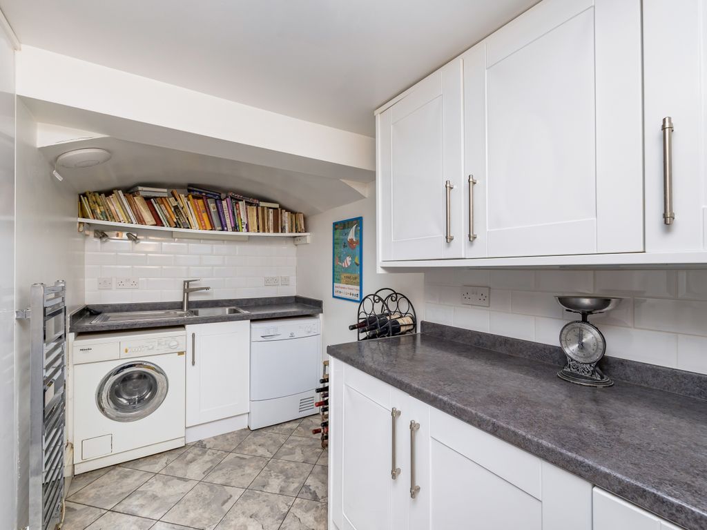 4 bed terraced house for sale in Walpole Terrace, Brighton BN2, £850,000