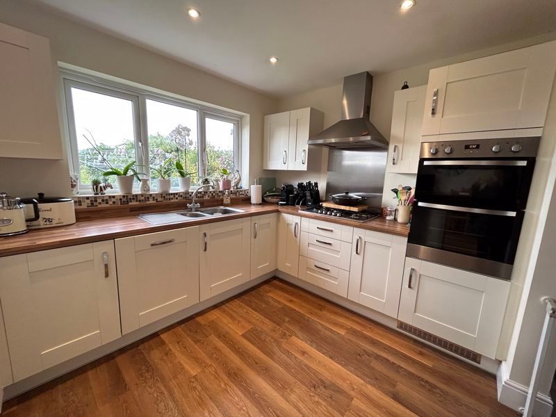 6 bed detached house for sale in Acrau Hirion, Conwy LL32, £595,000