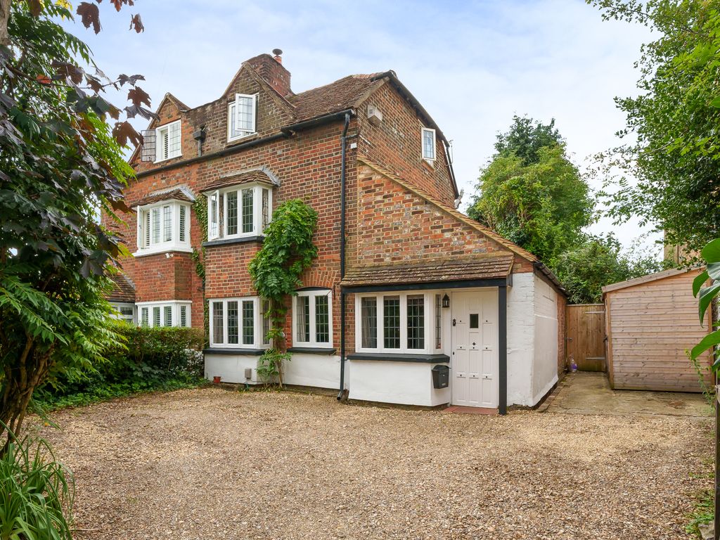2 bed semi-detached house for sale in White Lion Road, Amersham HP7, £560,000