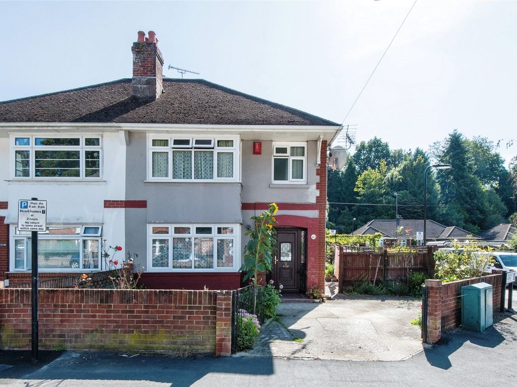 3 bed semi-detached house for sale in Dale Valley Road, Southampton, Hampshire SO16, £340,000