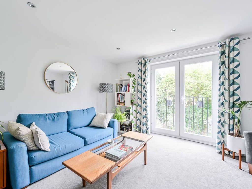 3 bed terraced house for sale in Crosslet Vale, Greenwich, London SE10, £775,000