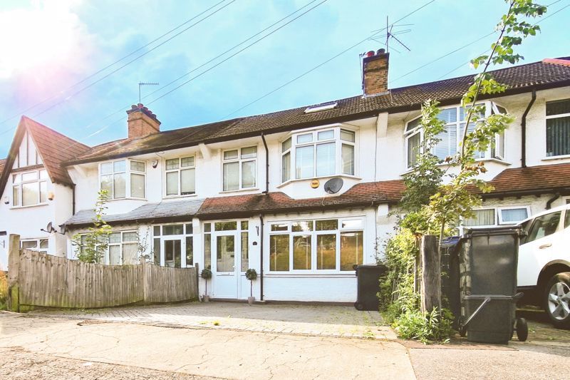 3 bed terraced house for sale in Braemar Avenue, South Croydon CR2, £500,000