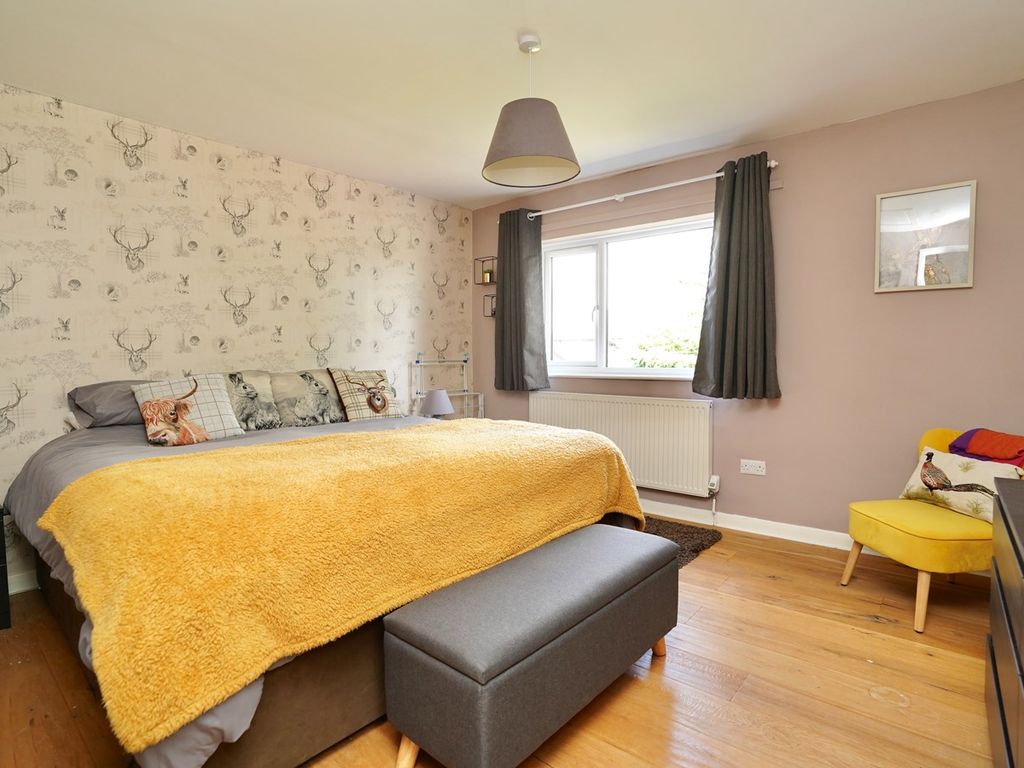 4 bed semi-detached house for sale in Station Road, Tilbrook, Huntingdon PE28, £450,000