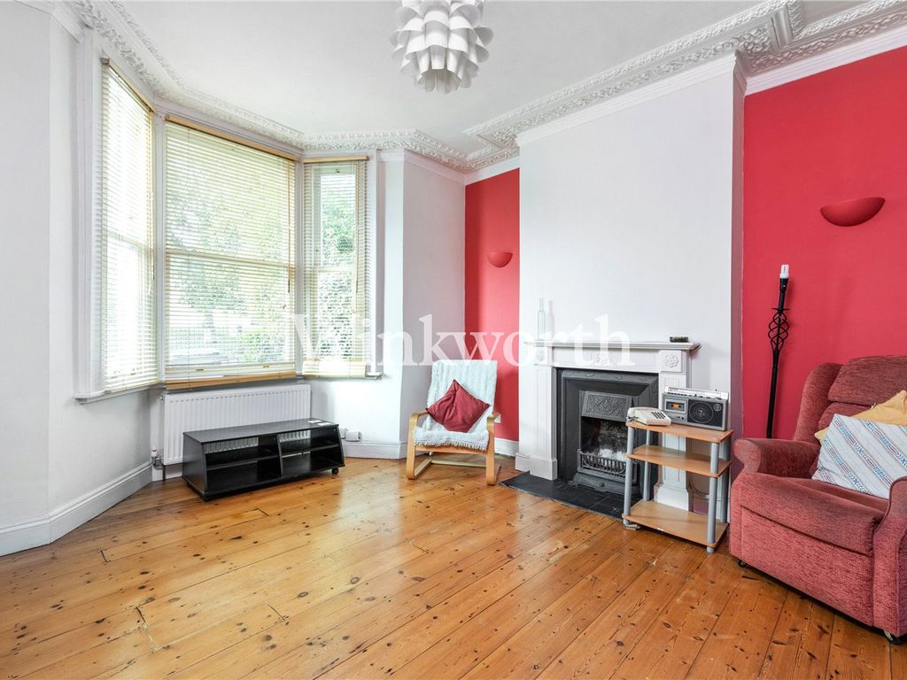 3 bed terraced house for sale in St. Albans Crescent, London N22, £665,000