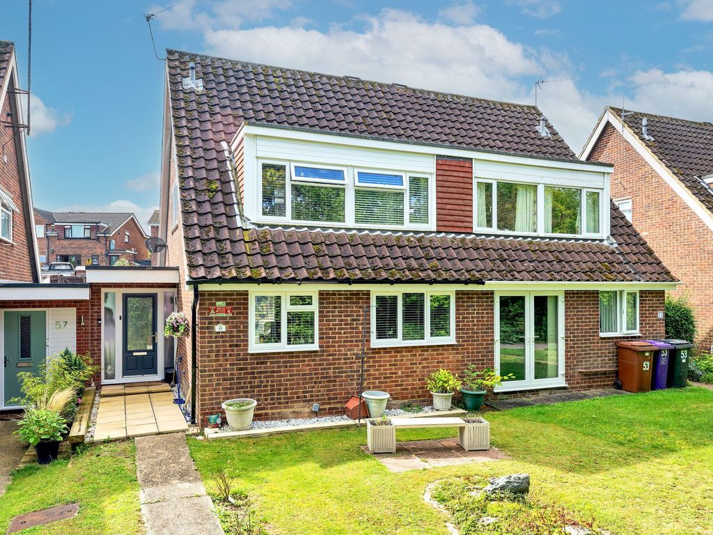 3 bed semi-detached house for sale in Newmarket Road, Royston SG8, £400,000