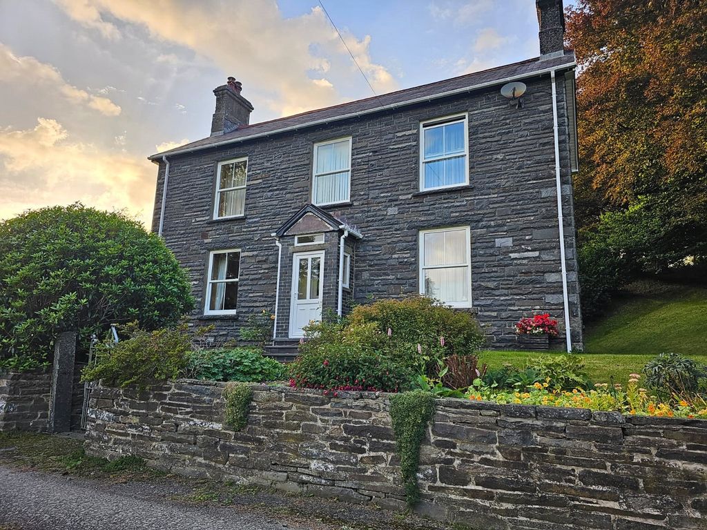 5 bed detached house for sale in Llangeitho, Tregaron, Ceredigion SY25, £650,000