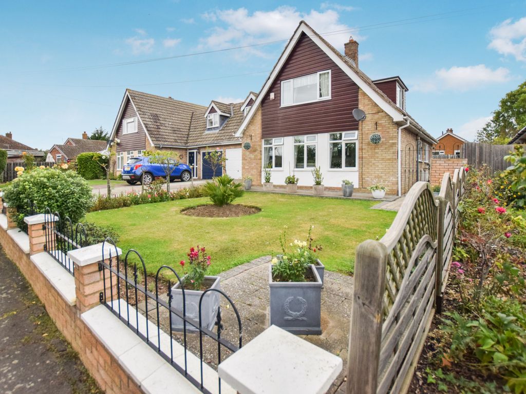 3 bed semi-detached house for sale in Park View, Great Stukeley, Huntingdon PE28, £450,000