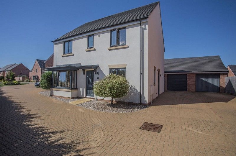 4 bed detached house for sale in Jackson Avenue, Sawtry, Huntingdon. PE28, £425,000