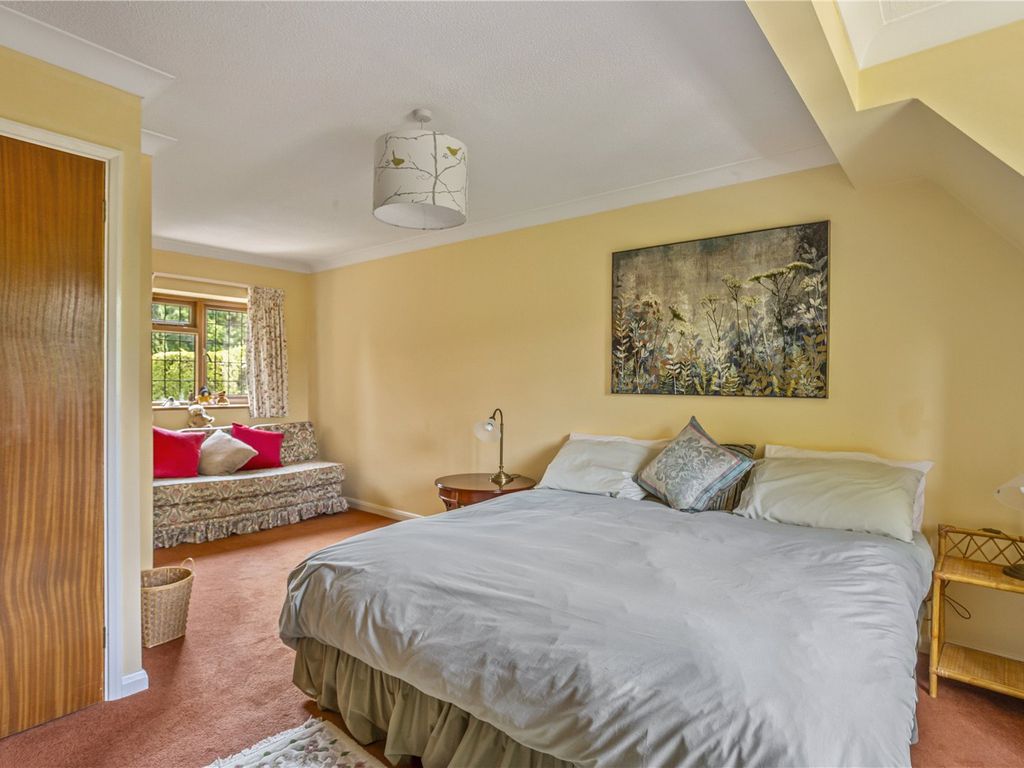 4 bed detached house for sale in Ballinger Road, Great Missenden HP16, £1,300,000