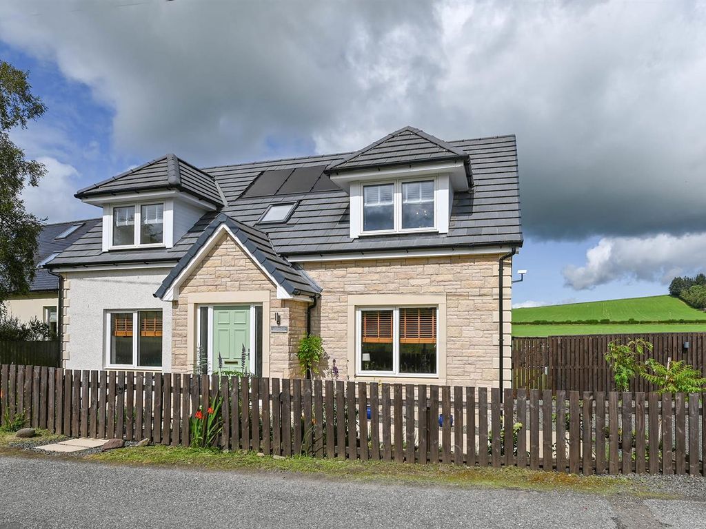 4 bed detached house for sale in Ravenstoft, Crook Of Devon, Kinross KY13, £435,000