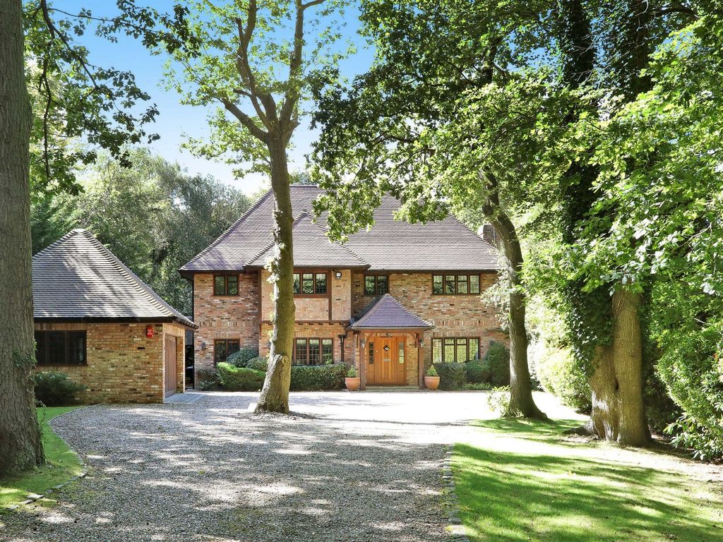 6 bed detached house for sale in Stoke Wood, Stoke Poges SL2, £1,850,000