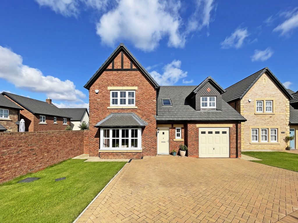 4 bed detached house for sale in Mulberry Way, Billingham TS22, £400,000
