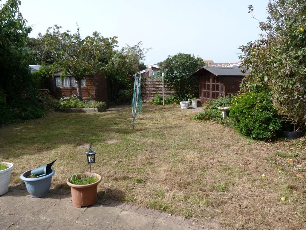 3 bed bungalow for sale in Botany Road, Broadstairs CT10, £399,950
