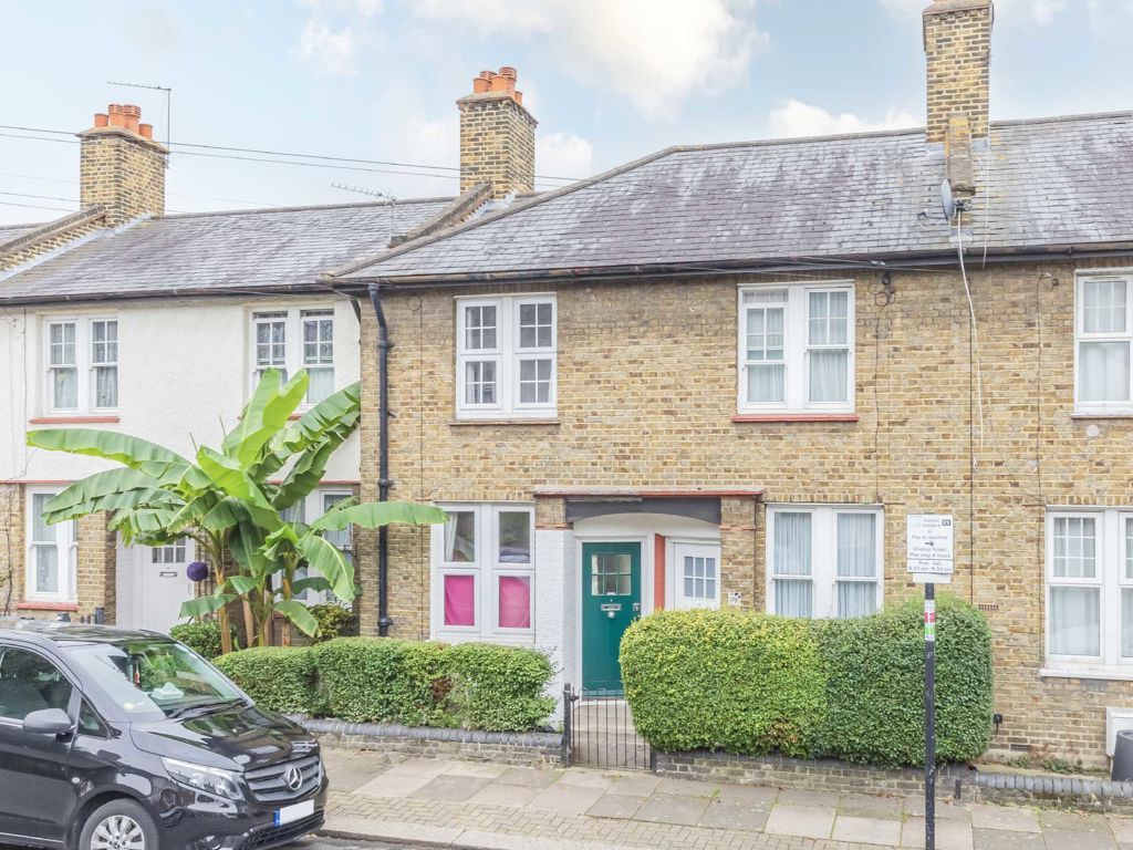 2 bed terraced house for sale in Coteford Street, London SW17, £450,000