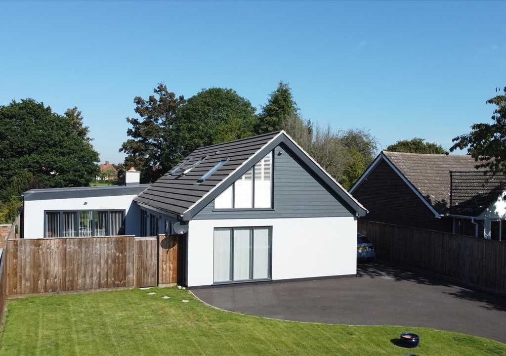 4 bed bungalow for sale in Winston Avenue, Rushmere St. Andrew, Ipswich IP4, £745,000