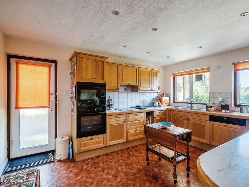 3 bed detached bungalow for sale in Hartham Lane, Biddestone, Chippenham SN14, £600,000