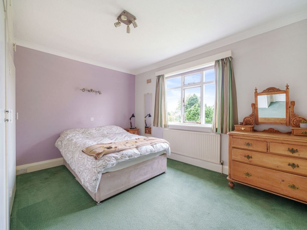 3 bed detached bungalow for sale in Clint Bank, Clint, Harrogate HG3, £550,000