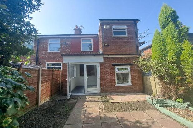 2 bed semi-detached house to rent in Wilshaw Grove, Ashton-Under-Lyne OL7, £1,050 pcm