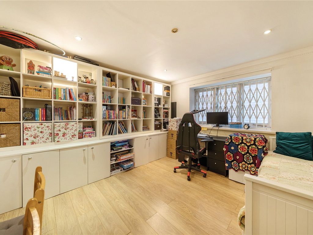 5 bed end terrace house for sale in St Saviours Court, Alexandra Park Road, London N22, £1,350,000