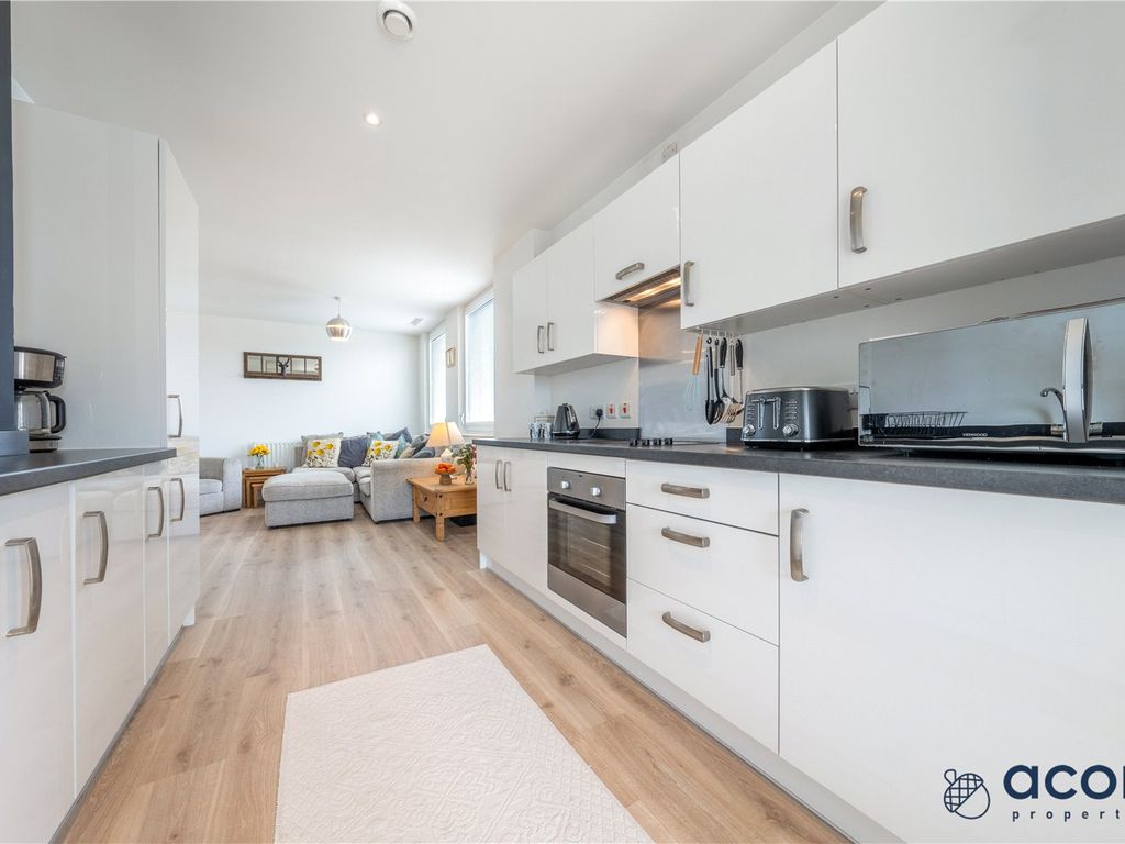 2 bed flat for sale in Avery Court, 45 Capitol Way, Colindale, London NW9, £425,000