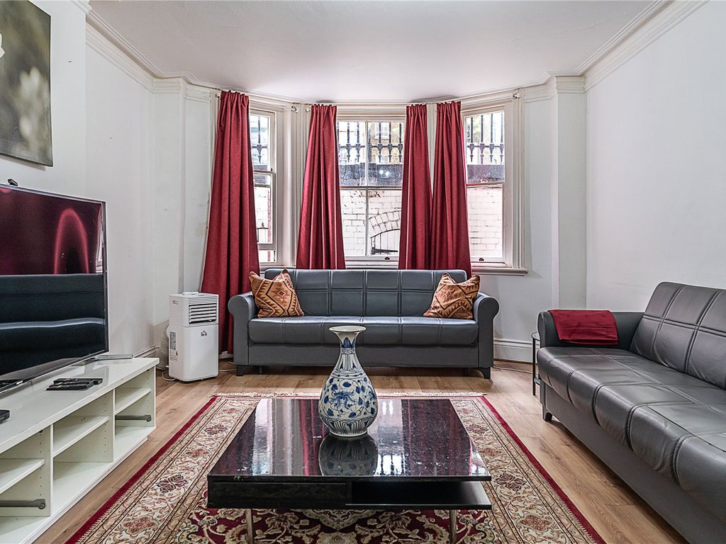 2 bed flat for sale in Old Marylebone Road, London NW1, £660,000