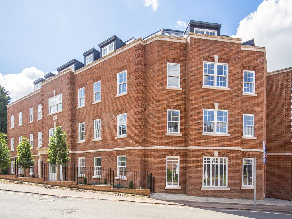 New home, 1 bed flat for sale in Station House, Station Approach, Harpenden AL5, £345,000
