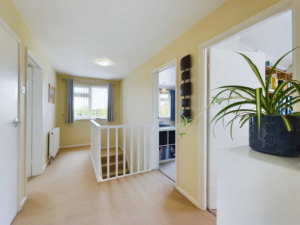 4 bed detached house for sale in Marsh Lane, Stoke Mandeville HP22, £669,950