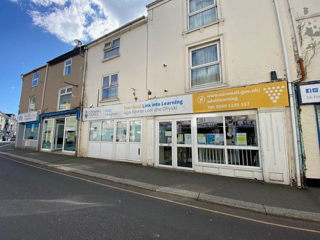 Retail premises to let in Fore Street, Torpoint, Cornwall PL11, Non quoting