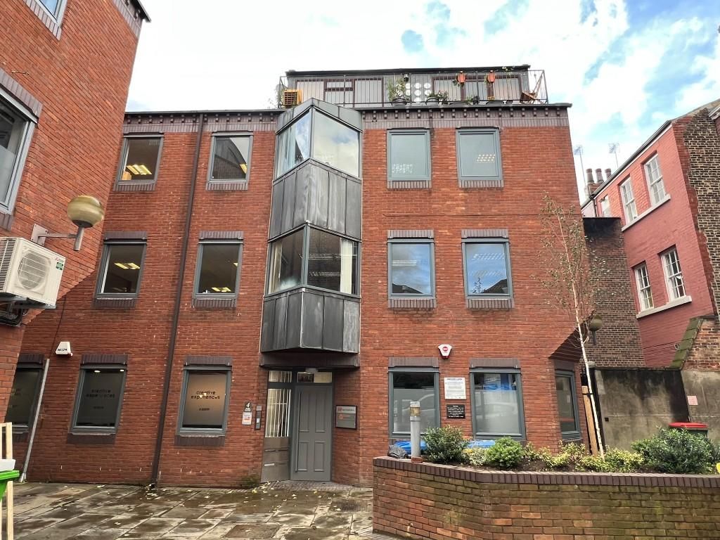 Office to let in Park Cross Street, Leeds, West Yorkshire, West Yorkshire LS1, £10,920 pa