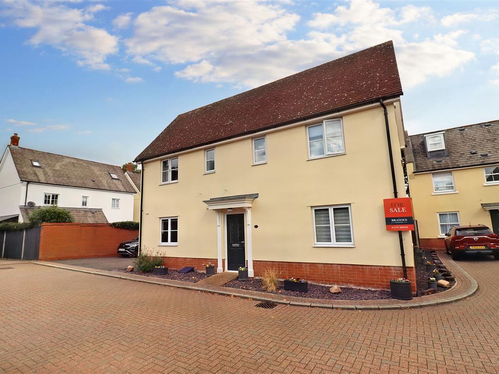 4 bed detached house for sale in Osmond Close, Black Notley, Braintree CM77, £475,000