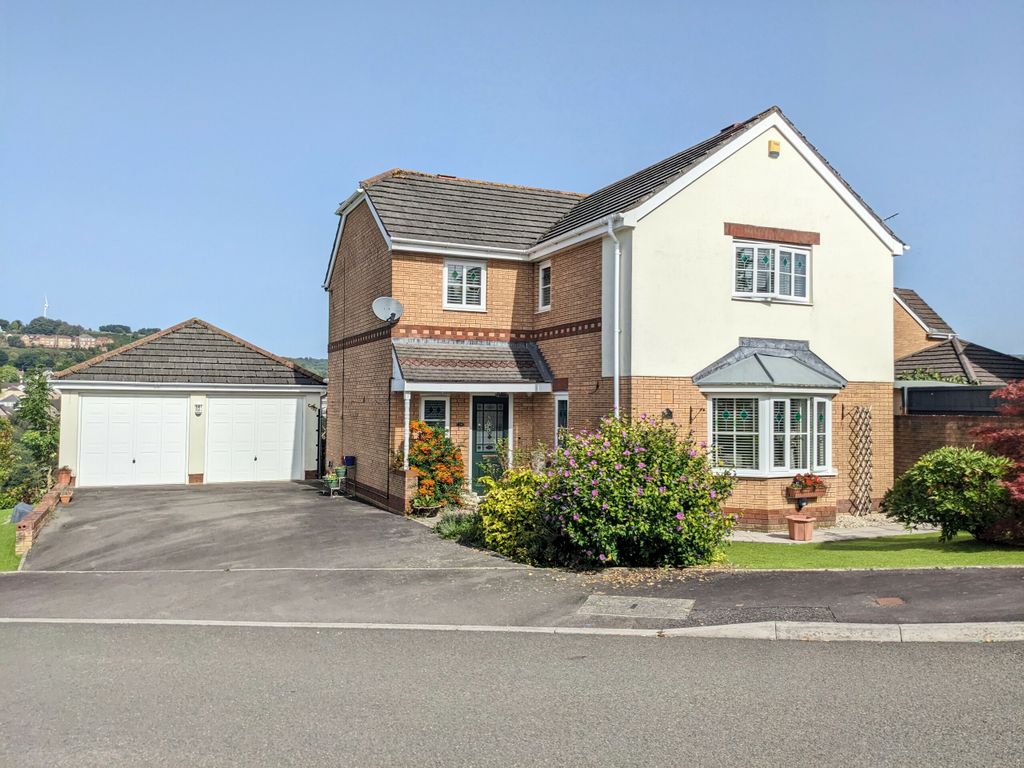 4 bed detached house for sale in Glan Heulog 29 Heather Court, Quakers Yard, Treharris CF46, £425,000